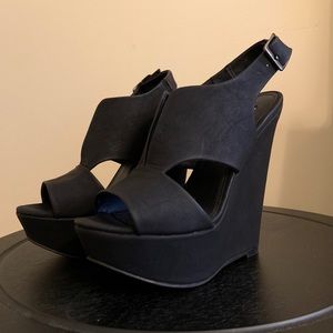Steve Madden Wedges